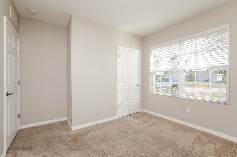 2,055/Mo, 449 SW 19 St Cape Coral, FL 33991 Bedroom View