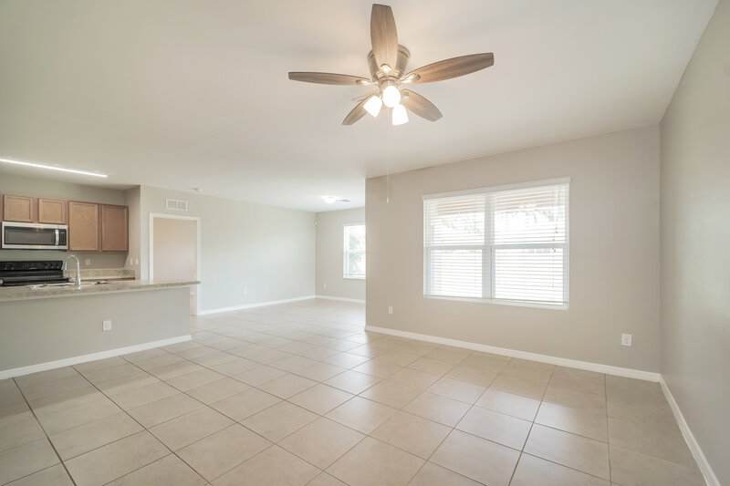 2,190/Mo, 218 SE 8th St Cape Coral, FL 33990 Living Room View 3