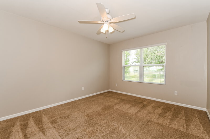 1,990/Mo, 806 SW 11th Ave Cape Coral, FL 33991 Main Bedroom View 2