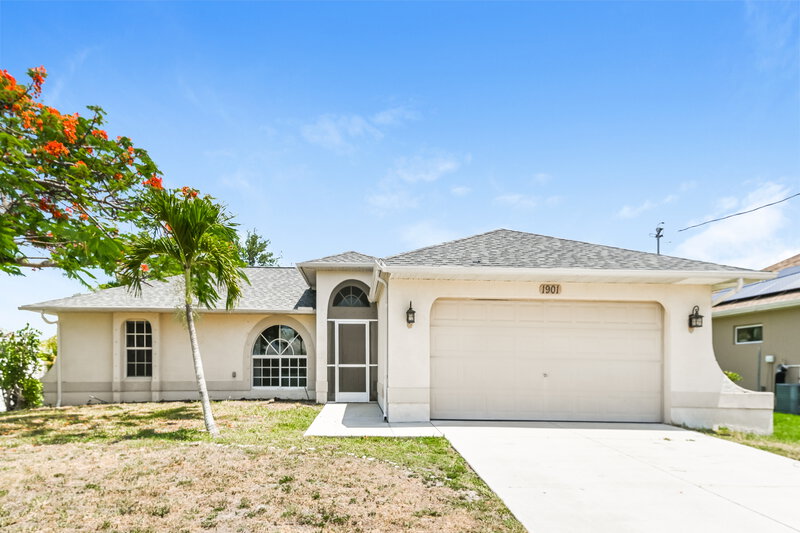 2,170/Mo, 1901 SW 26th Ter Cape Coral, FL 33914 External View