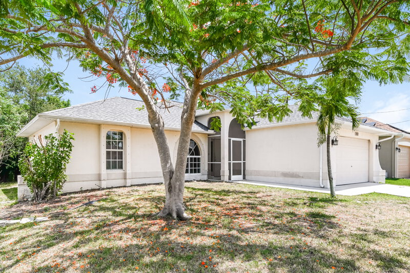 2,170/Mo, 1901 SW 26th Ter Cape Coral, FL 33914 Front View