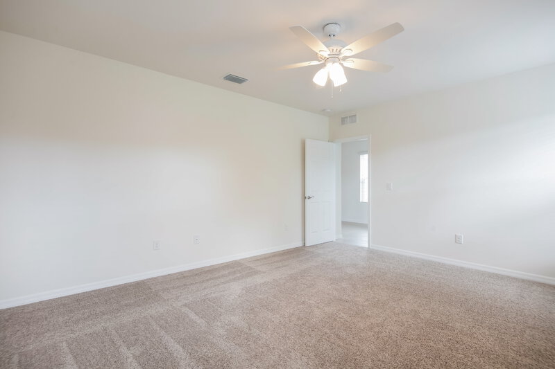 2,395/Mo, 130 SW 11th Ter Cape Coral, FL 33991 Master Bedroom View
