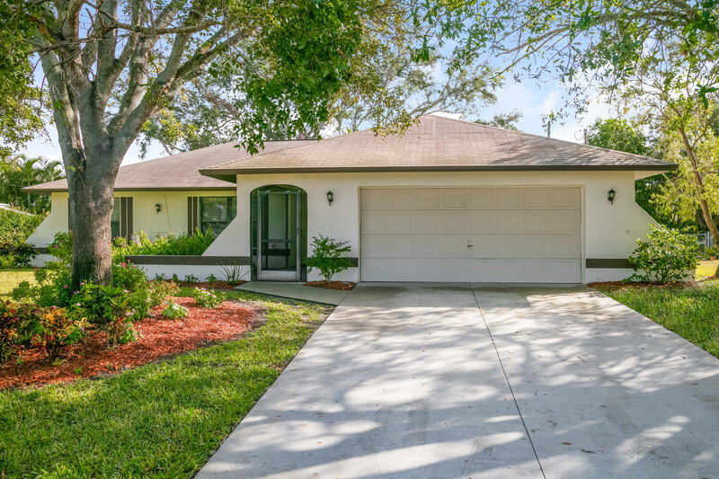 3,100/Mo, 3607 SE 8th Ave Cape Coral, FL 33904 External View