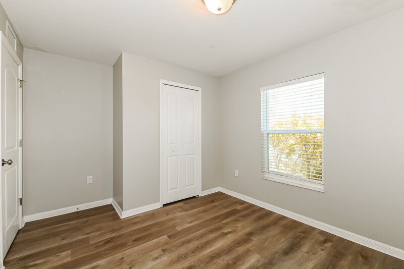 2,190/Mo, 626 SW 22nd Ter Cape Coral, FL 33991 Bedroom View