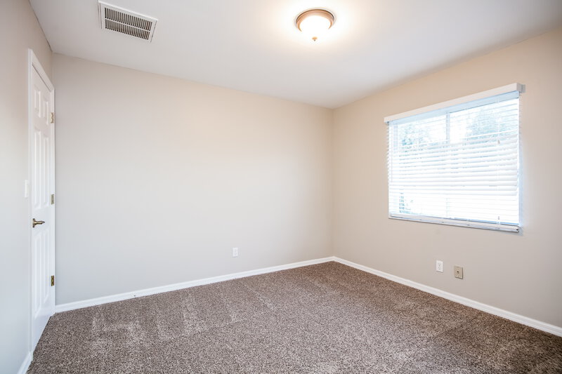 2,410/Mo, 808 SW 14th Ave Cape Coral, FL 33991 Bedroomlarge View