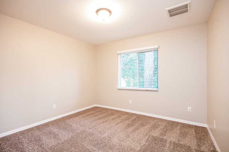 2,410/Mo, 808 SW 14th Ave Cape Coral, FL 33991 Bedroomlarge View 2