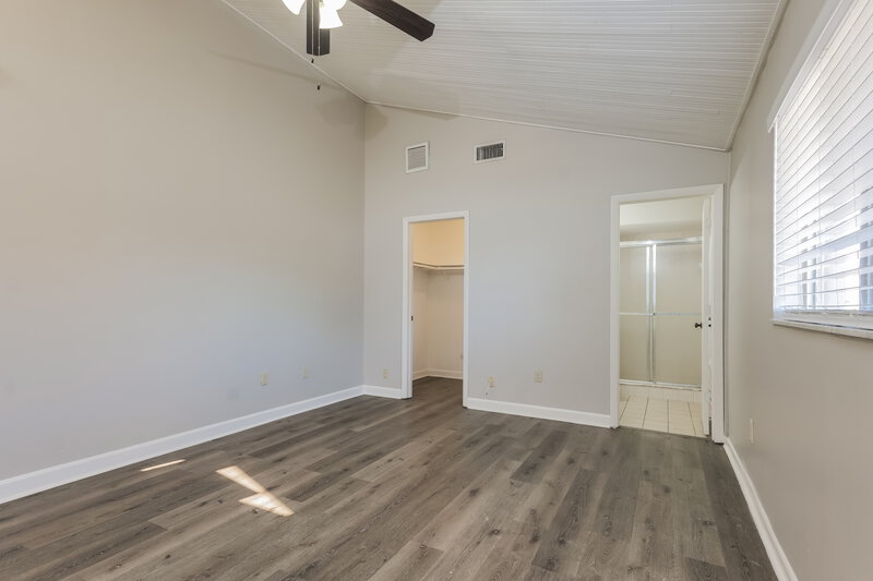 1,785/Mo, 1314 SE 16th St Cape Coral, FL 33990 Main Bedroom View