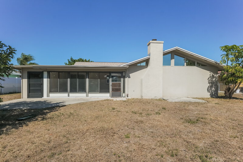 1,785/Mo, 1314 SE 16th St Cape Coral, FL 33990 Rear View