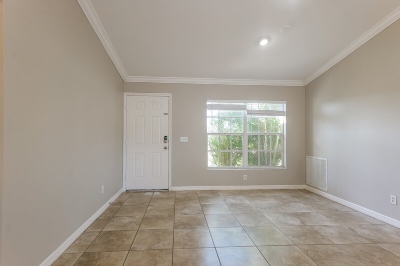 1,970/Mo, 1209 SW 11th St Cape Coral, FL 33991 Foyer View