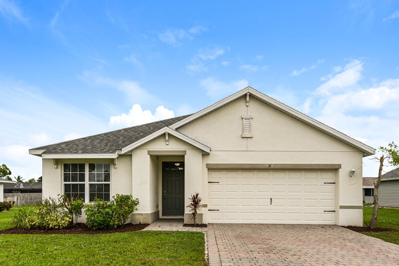 1,600/Mo, 31 NE 9th Pl Cape Coral, FL 33909 External View