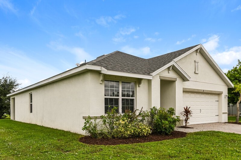 1,600/Mo, 31 NE 9th Pl Cape Coral, FL 33909 Front View