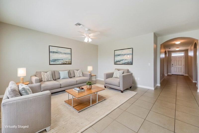 2,005/Mo, 220 SE 2nd Pl Cape Coral, FL 33990 Misc View 2
