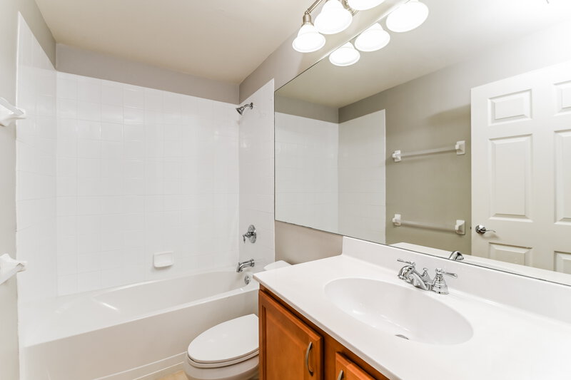2,765/Mo, 11861 BRAMBLE CT Naples, FL 34120 Bathroom View