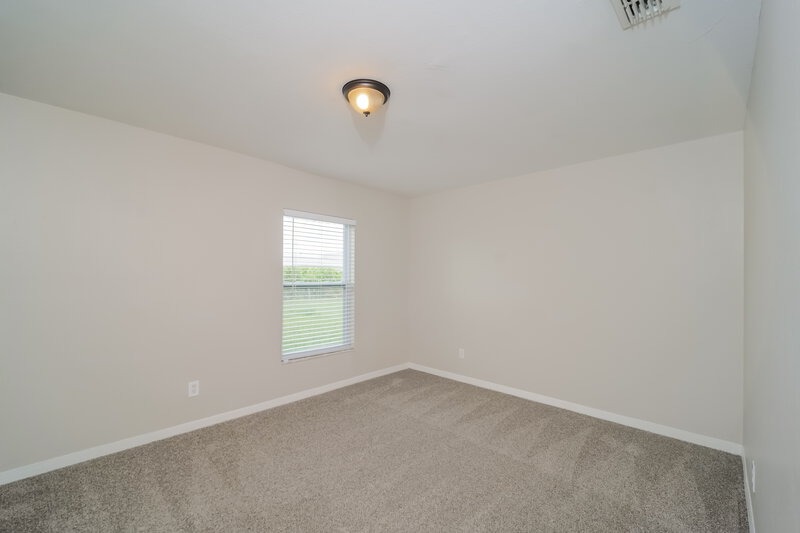 2,055/Mo, 18 NE 17th Ave Cape Coral, FL 33909 Bedroom View