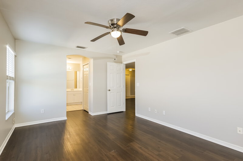 1,720/Mo, 1310 SW 13th Ter Cape Coral, FL 33991 Main Bedroom View