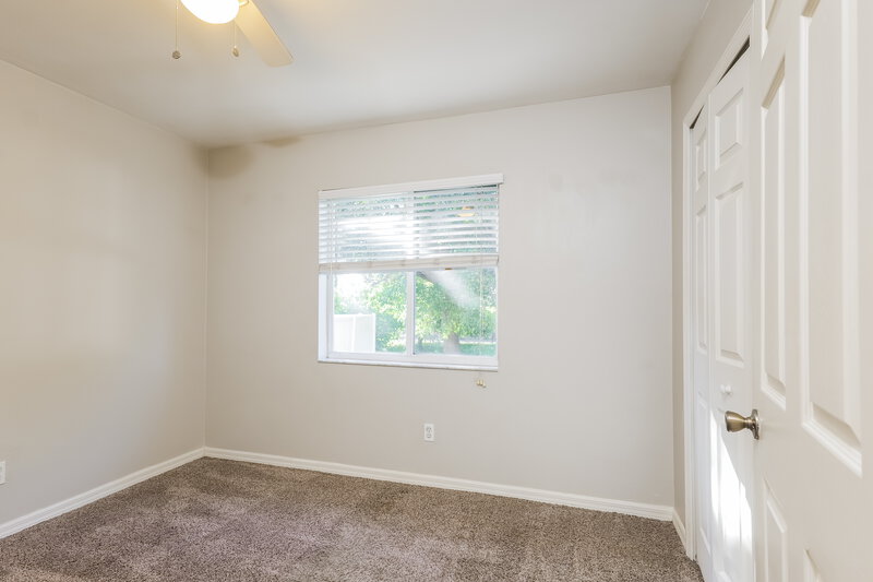 1,720/Mo, 1310 SW 13th Ter Cape Coral, FL 33991 Bedroom View