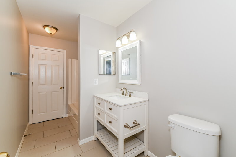 1,880/Mo, 130 SE 2nd Pl Cape Coral, FL 33990 Misc View 12
