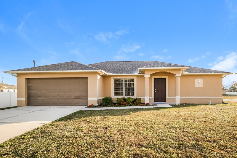1,835/Mo, 1718 SW 12th Ter Cape Coral, FL 33991 External View