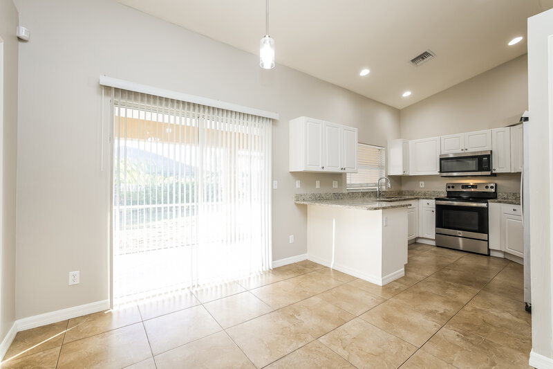 1,835/Mo, 1718 SW 12th Ter Cape Coral, FL 33991 Dining Room View