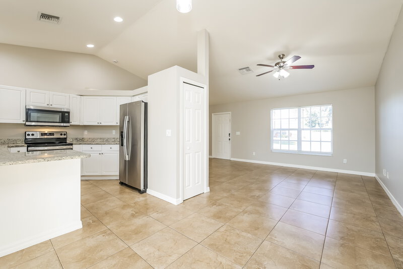 1,835/Mo, 1718 SW 12th Ter Cape Coral, FL 33991 Dining Room View 2