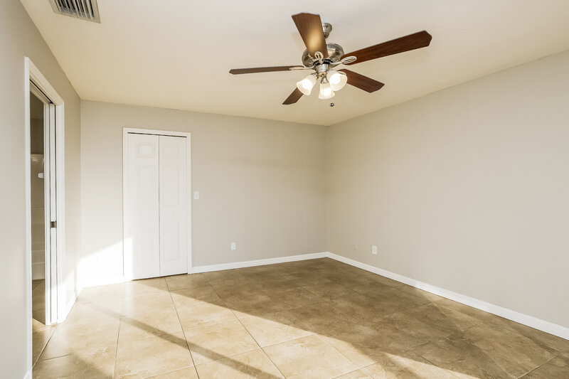 1,835/Mo, 1718 SW 12th Ter Cape Coral, FL 33991 Main Bedroom View 2