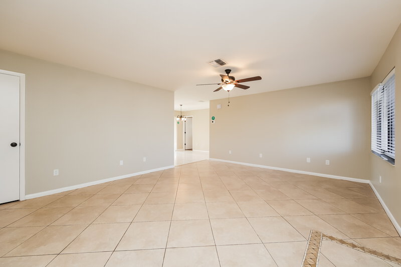 1,825/Mo, 4208 SE 9th Ave Cape Coral, FL 33904 Living Room View