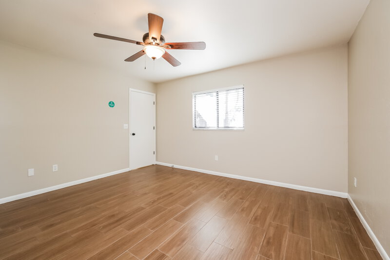 1,825/Mo, 4208 SE 9th Ave Cape Coral, FL 33904 Main Bedroom View