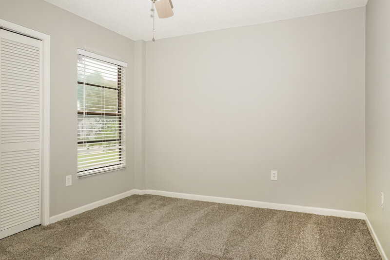 2,180/Mo, 609 McArthur Ave Sarasota, FL 34243 Bedroom View