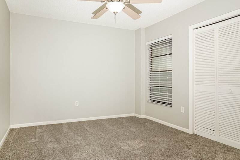 2,180/Mo, 609 McArthur Ave Sarasota, FL 34243 Bedroom View 2