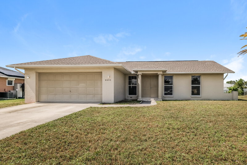 1,655/Mo, 4400 SW 6th Ave Cape Coral, FL 33914 External View