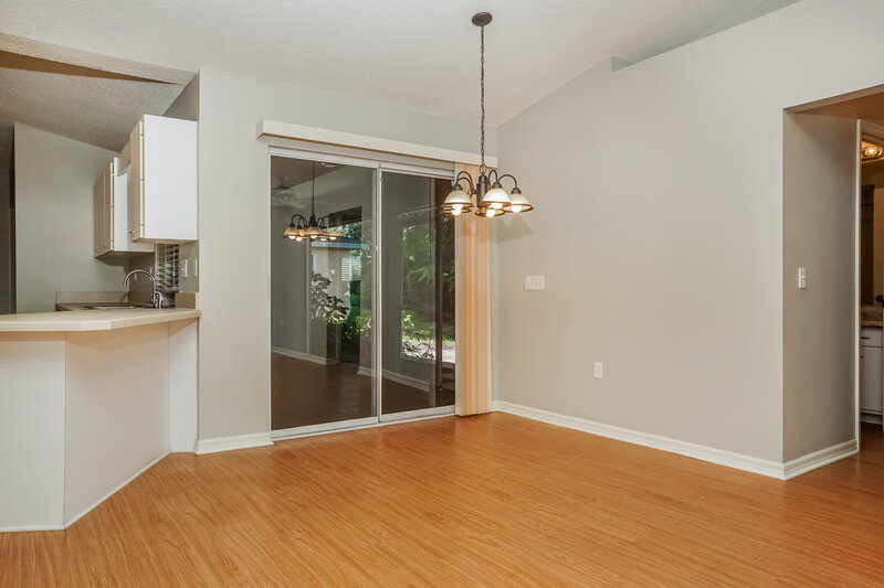 2,220/Mo, 2870 56th Ave Cir E Bradenton, FL 34203 Breakfast Nook View