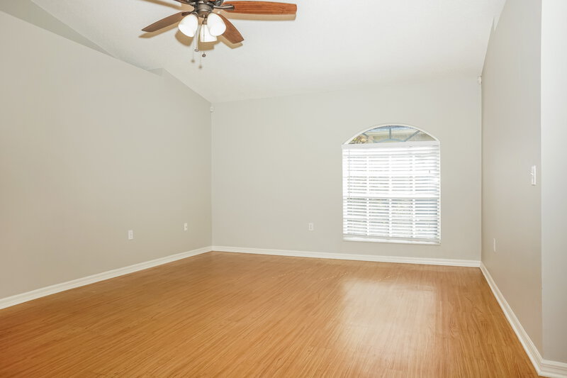 2,220/Mo, 2870 56th Ave Cir E Bradenton, FL 34203 Family Room View