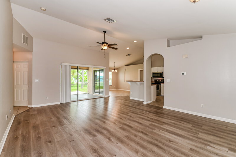 1,750/Mo, 117 SW 22nd Ter Cape Coral, FL 33991 Living Room View 2