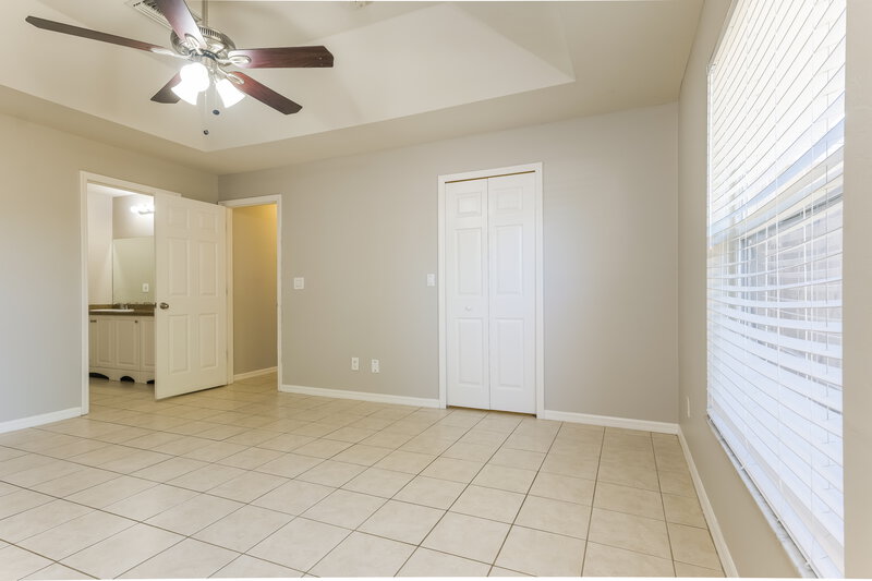 1,730/Mo, 16 NE 20th Ct Cape Coral, FL 33909 Main Bedroom View 2