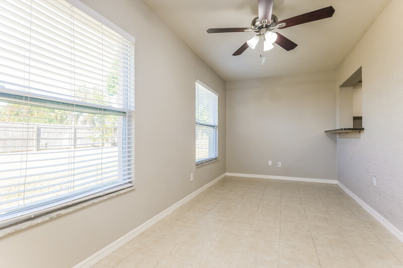 1,730/Mo, 16 NE 20th Ct Cape Coral, FL 33909 Bedroom View