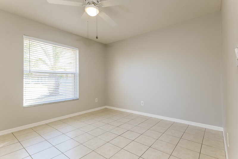 1,730/Mo, 16 NE 20th Ct Cape Coral, FL 33909 Bedroom View 3