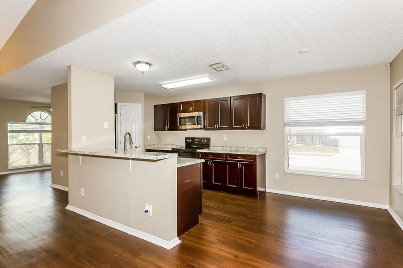 2,695/Mo, 301 112 St E Bradenton, FL 34212 Kitchen View