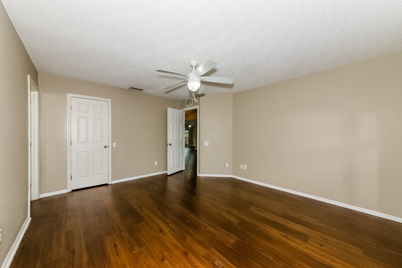 2,695/Mo, 301 112 St E Bradenton, FL 34212 Main Bedroom View 2