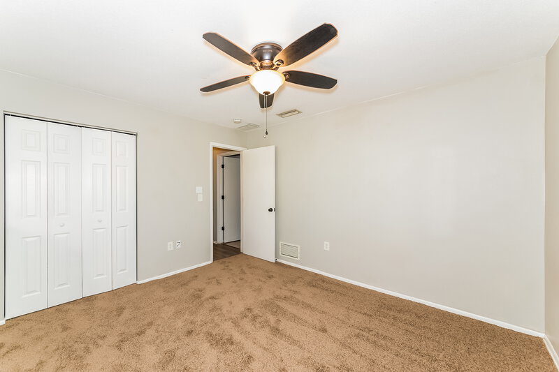 3,070/Mo, 344 Sunnyside Dr Venice, FL 34293 Bedroom View 2