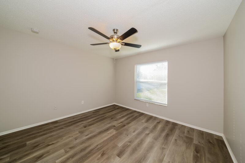 2,310/Mo, 6303 39th Ave W Bradenton, FL 34209 Main Bedroom View