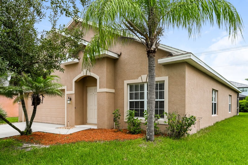 2,110/Mo, 11486 Lake Cypress Loop Fort Myers, FL 33913 Front View