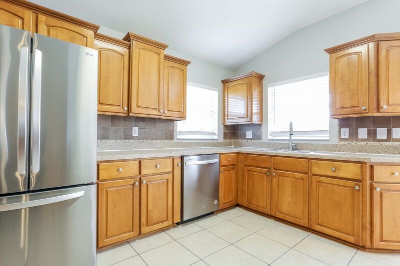 1,860/Mo, 4995 Hurley Ave North Port, FL 34288 Kitchen View 2