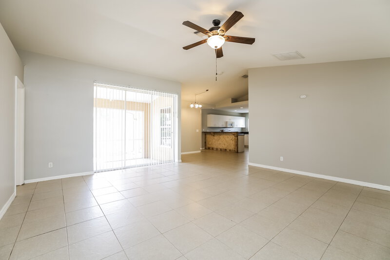 2,395/Mo, 8434 Bamboo Rd Fort Myers, FL 33967 Living Room View 2