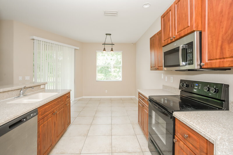 1,710/Mo, 3759 Alwood St North Port, FL 34291 Kitchen View