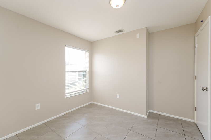 2,490/Mo, 2123 NE 4th Pl Cape Coral, FL 33909 Bedroom View