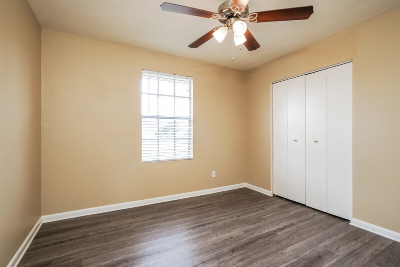 2,070/Mo, 1222 NE 5th Ave Cape Coral, FL 33909 Bedroom View 3
