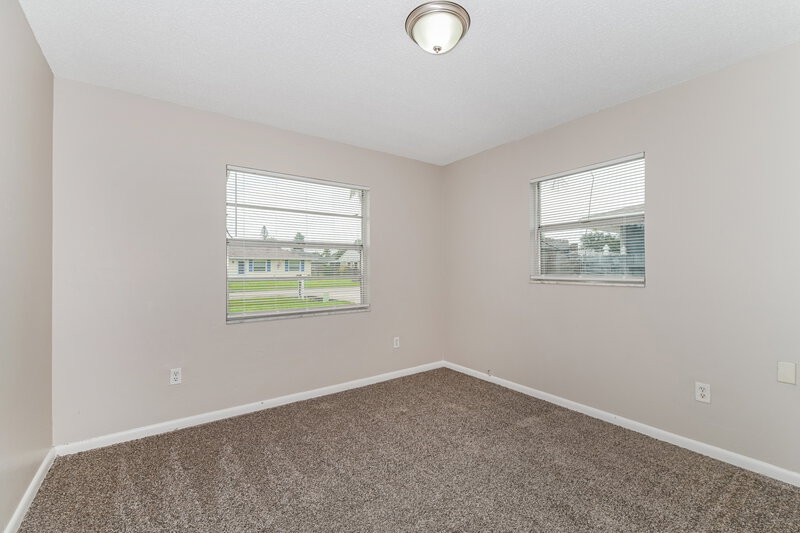 1,785/Mo, 19034 Evergreen Rd Fort Myers, FL 33967 Bedroom View