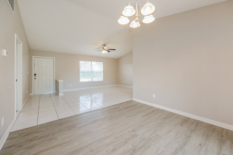 1,685/Mo, 3005 9th St W Lehigh Acres, FL 33971 Dining Room View