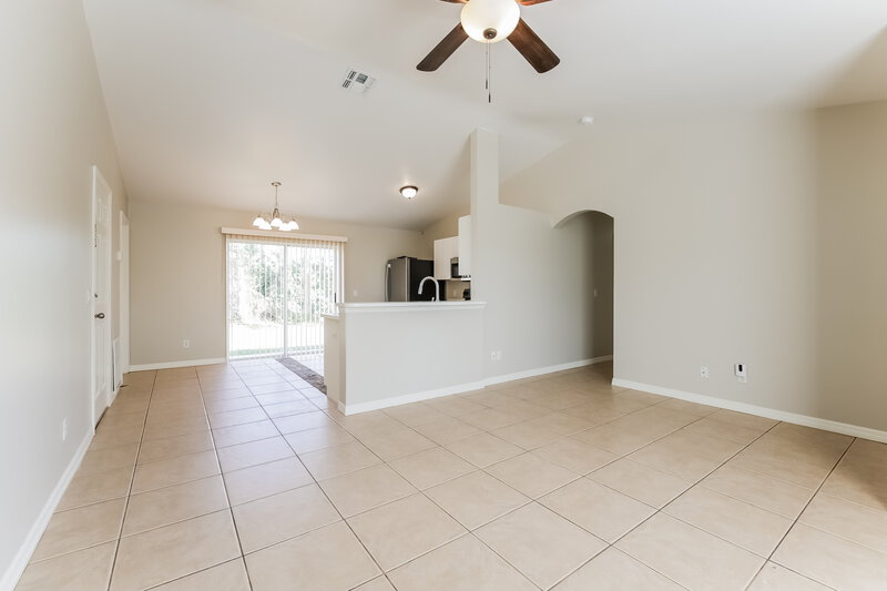 1,755/Mo, 3912 3rd St W Lehigh Acres, FL 33971 Living Room View 2