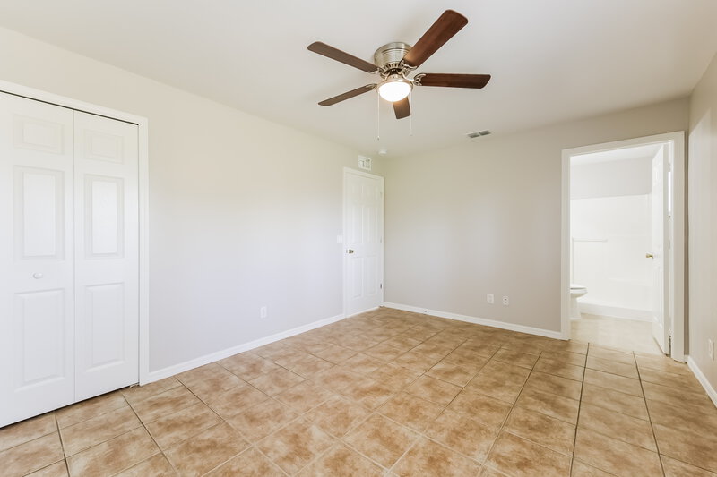 1,755/Mo, 3912 3rd St W Lehigh Acres, FL 33971 Main Bedroom View 2